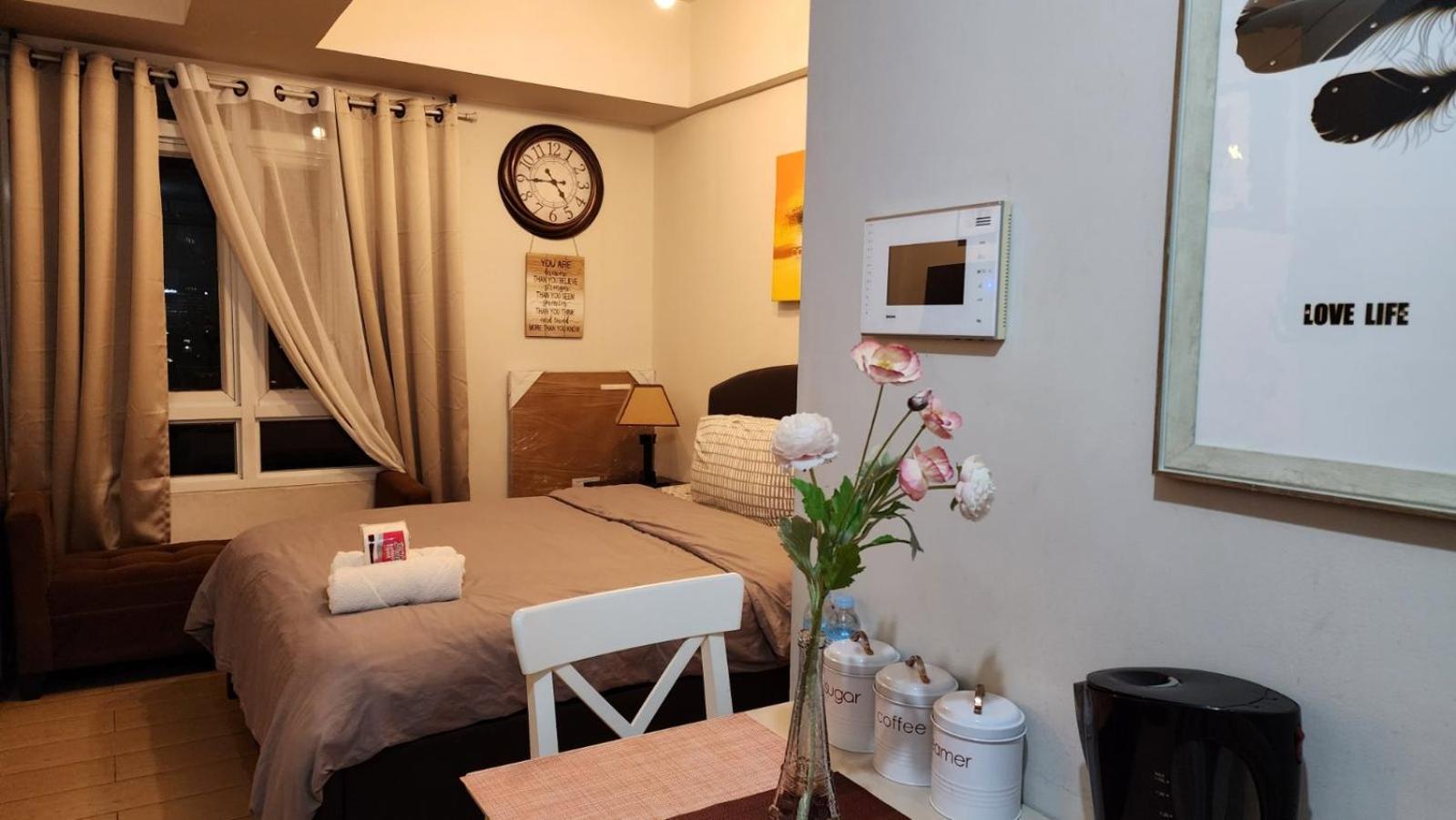 Alps At 150 Newport Blvd Condominum Near T3 Pasay Eksteriør bilde