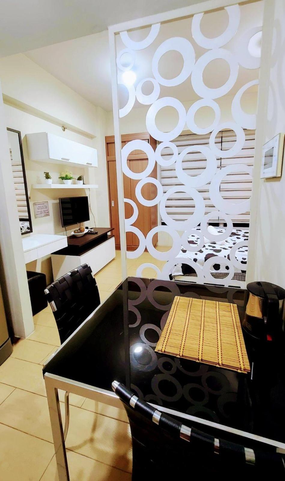 Alps At 150 Newport Blvd Condominum Near T3 Pasay Eksteriør bilde